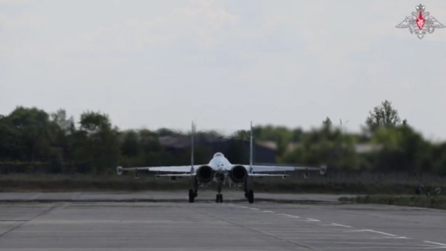 Nga không kích xóa sổ bốt chỉ huy của Ukraine